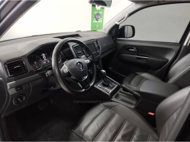 VOLKSWAGEN - AMAROK - 2019/2019 - Preta - R$ 135.900,00