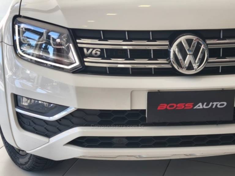 VOLKSWAGEN - AMAROK - 2023/2023 - Branca - R$ 209.900,00