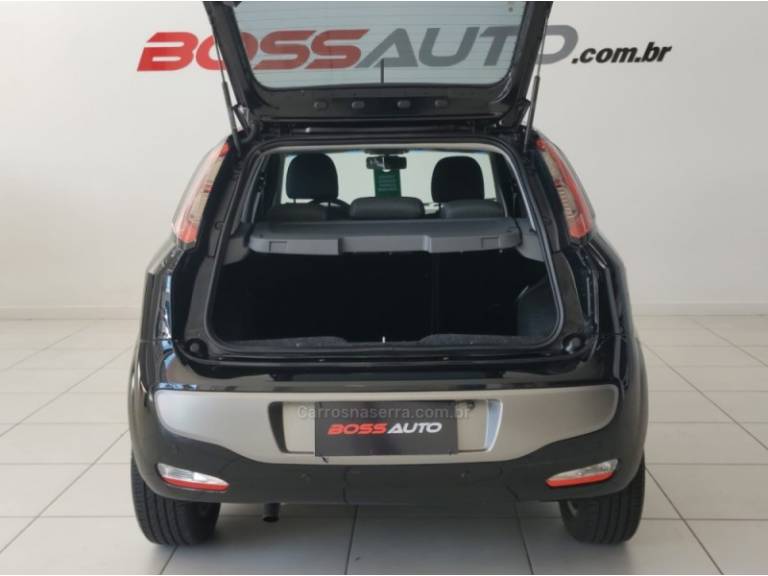 FIAT - PUNTO - 2014/2015 - Preta - R$ 45.900,00