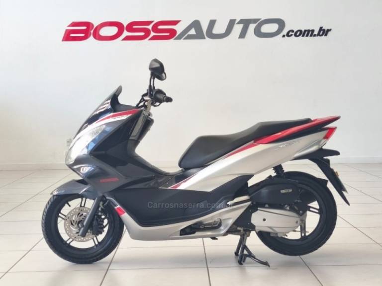 HONDA - PCX - 2017/2018 - Cinza - R$ 14.900,00