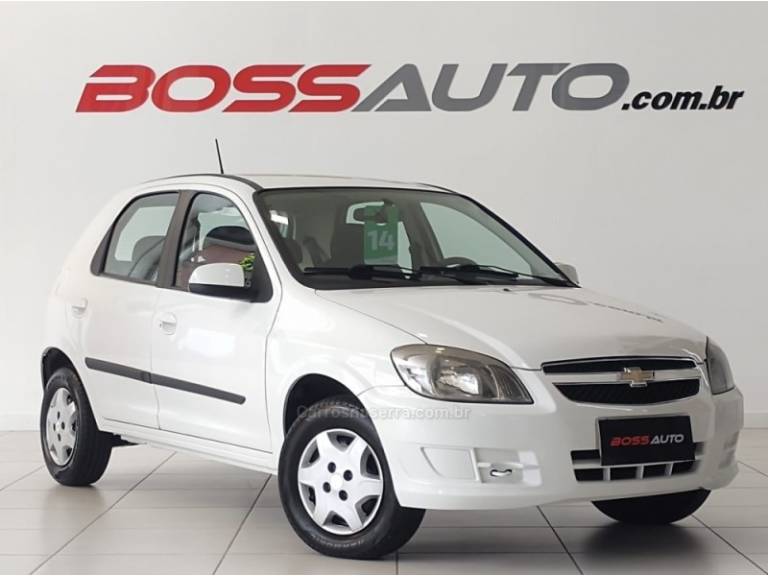 CHEVROLET - CELTA - 2014/2014 - Branca - R$ 33.900,00