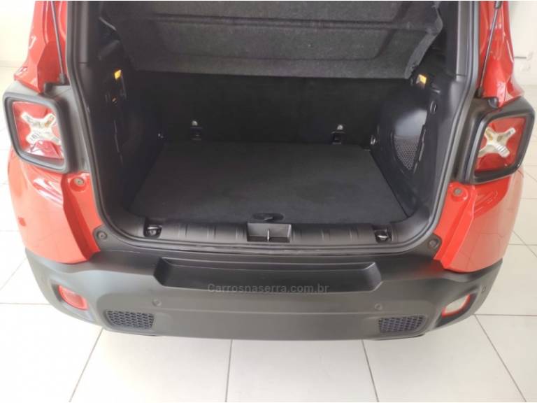 JEEP - RENEGADE - 2015/2016 - Vermelha - R$ 84.900,00