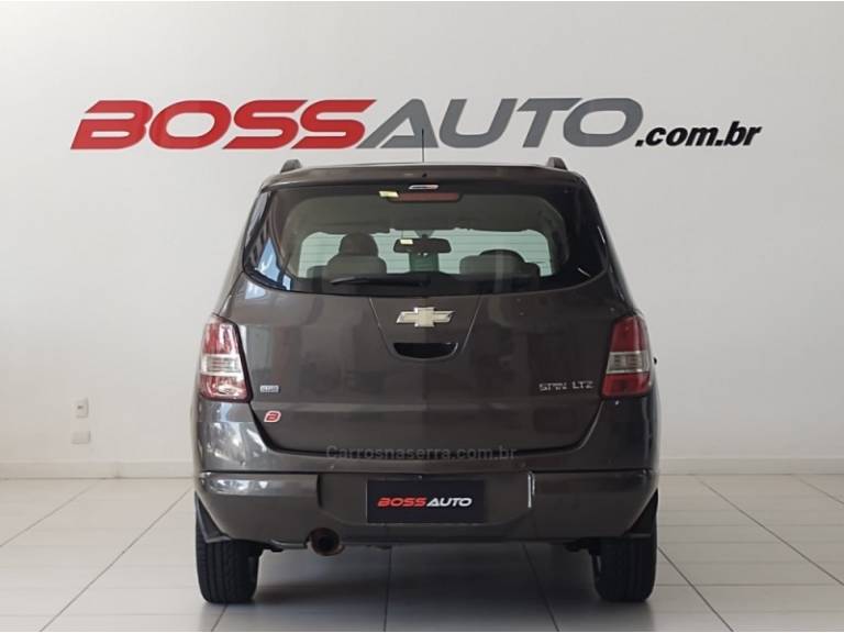 CHEVROLET - SPIN - 2012/2013 - Cinza - R$ 53.900,00