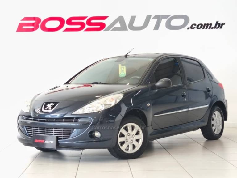 PEUGEOT - 207 - 2011/2012 - Azul - R$ 26.900,00