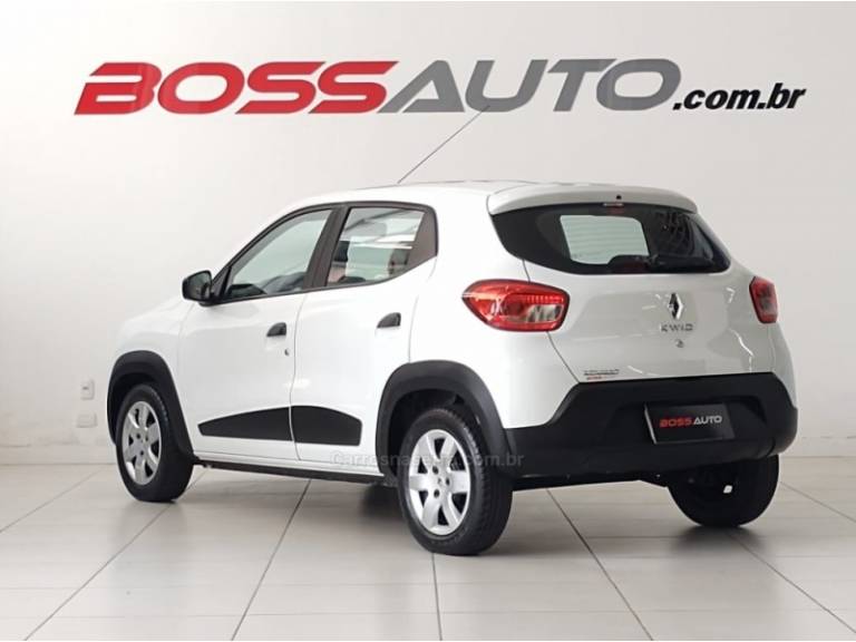 RENAULT - KWID - 2018/2018 - Branca - R$ 40.500,00