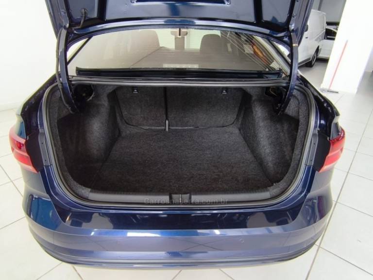VOLKSWAGEN - VIRTUS - 2019/2019 - Azul - R$ 73.500,00
