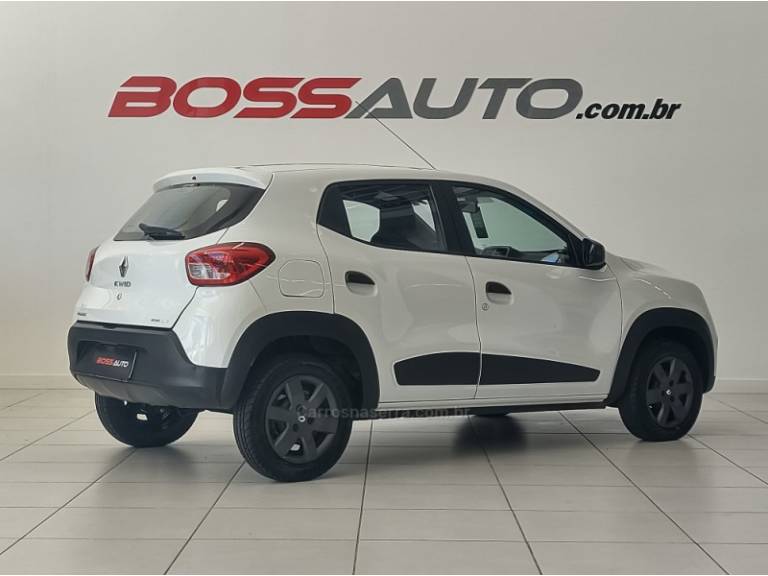 RENAULT - KWID - 2018/2019 - Branca - R$ 42.900,00