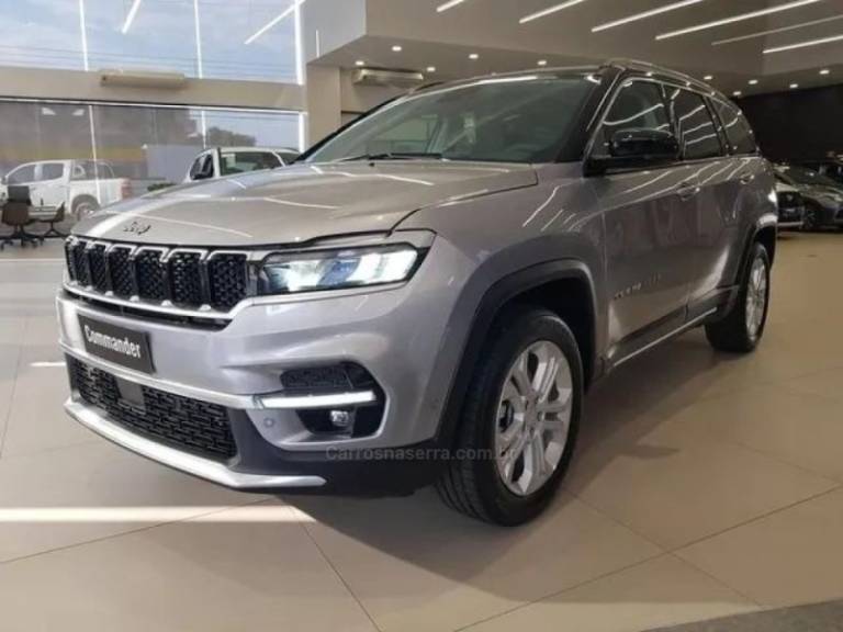 JEEP - COMMANDER - 2025/2025 - Várias - R$ 205.990,00