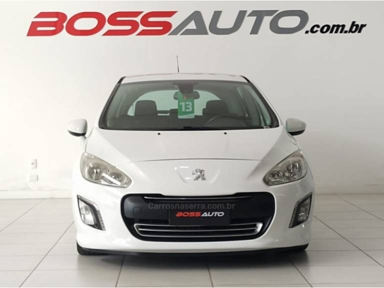 PEUGEOT - 308 - 2012/2013 - Branca - R$ 39.900,00