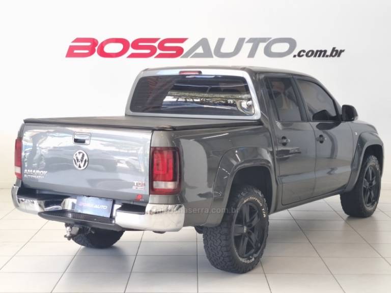 VOLKSWAGEN - AMAROK - 2016/2017 - Cinza - R$ 120.900,00