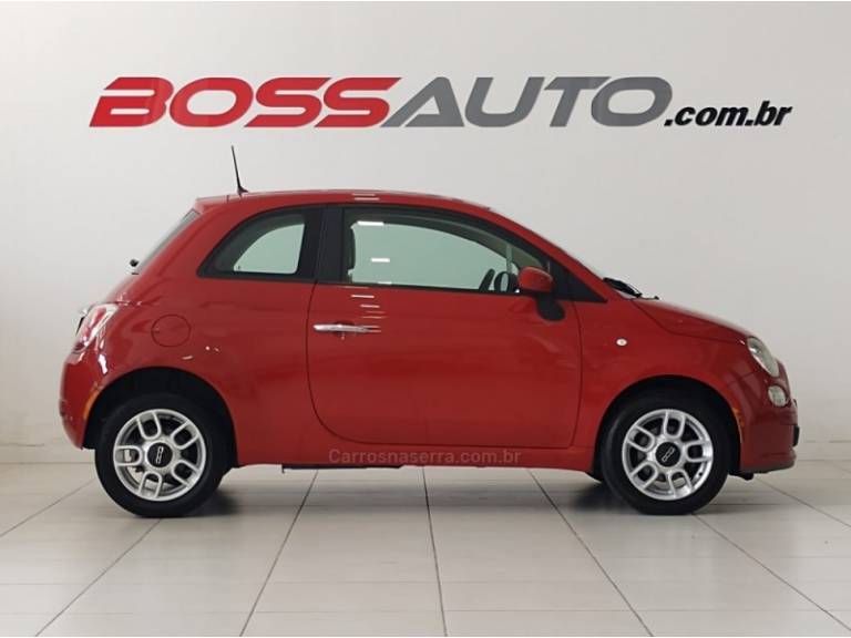 FIAT - 500 - 2011/2012 - Vermelha - R$ 41.700,00