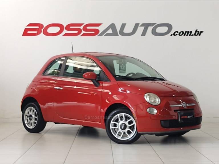 FIAT - 500 - 2011/2012 - Vermelha - R$ 41.700,00