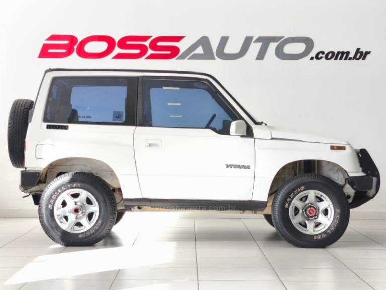 SUZUKI - VITARA - 1996/1997 - Branca - R$ 39.900,00
