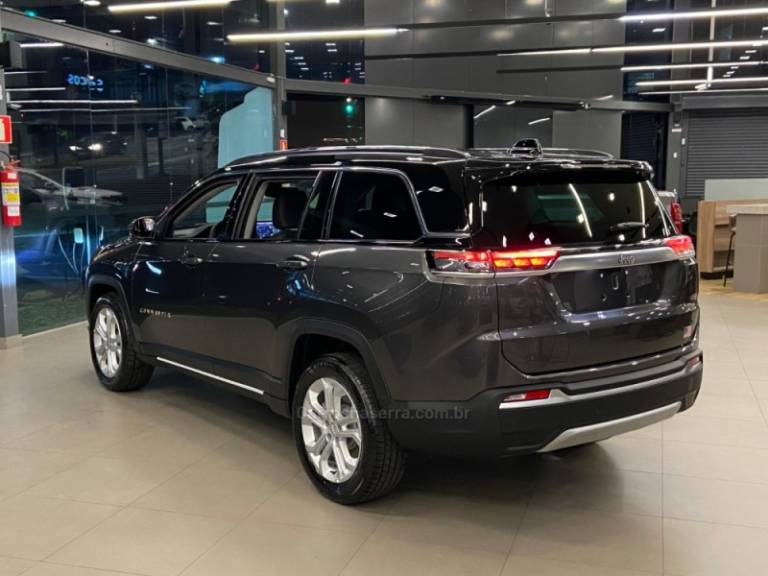 JEEP - COMMANDER - 2025/2025 - Várias - R$ 205.990,00
