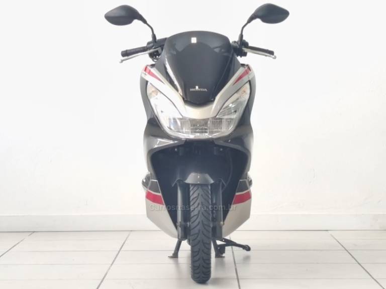 HONDA - PCX - 2017/2018 - Cinza - R$ 14.900,00