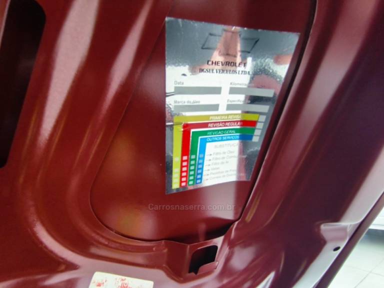 CHEVROLET - CORSA - 2010/2011 - Vinho - R$ 39.900,00