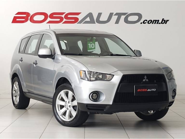 MITSUBISHI - OUTLANDER - 2009/2010 - Prata - R$ 53.900,00