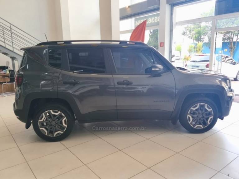 JEEP - RENEGADE - 2024/2025 - Cinza - R$ 122.900,00