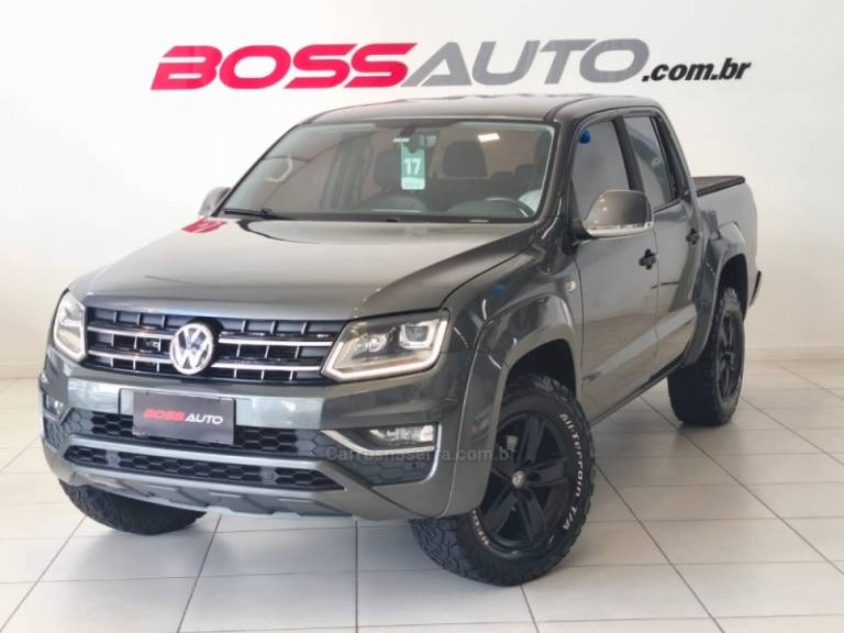 VOLKSWAGEN - AMAROK - 2016/2017 - Cinza - R$ 112.900,00
