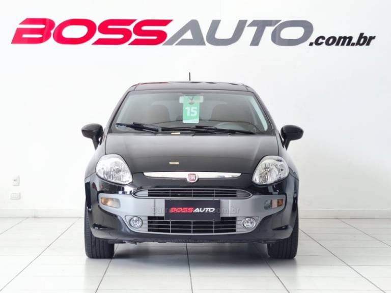 FIAT - PUNTO - 2014/2015 - Preta - R$ 45.500,00