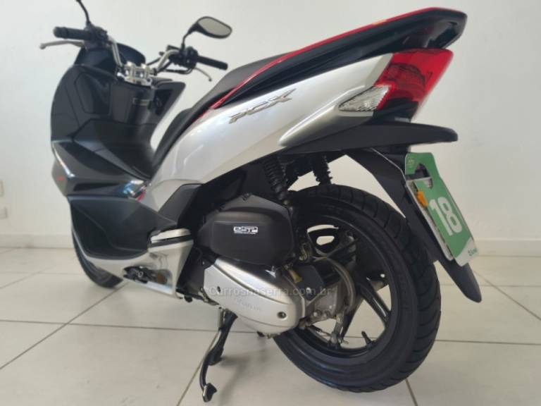 HONDA - PCX - 2017/2018 - Cinza - R$ 14.900,00