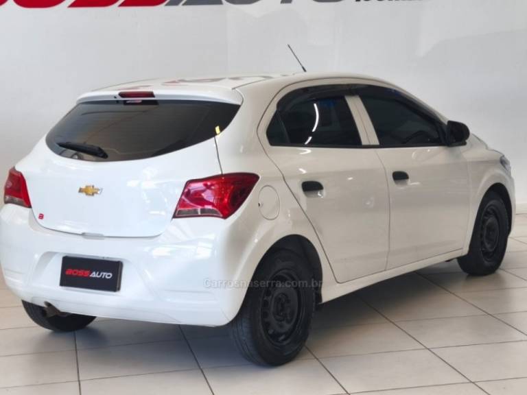 CHEVROLET - ONIX - 2019/2020 - Branca - R$ 50.900,00