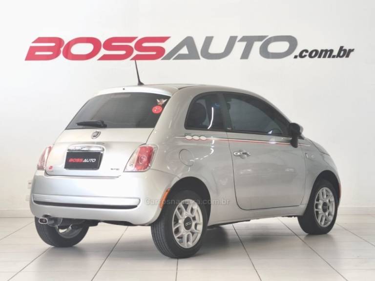 FIAT - 500 - 2011/2012 - Prata - R$ 39.900,00