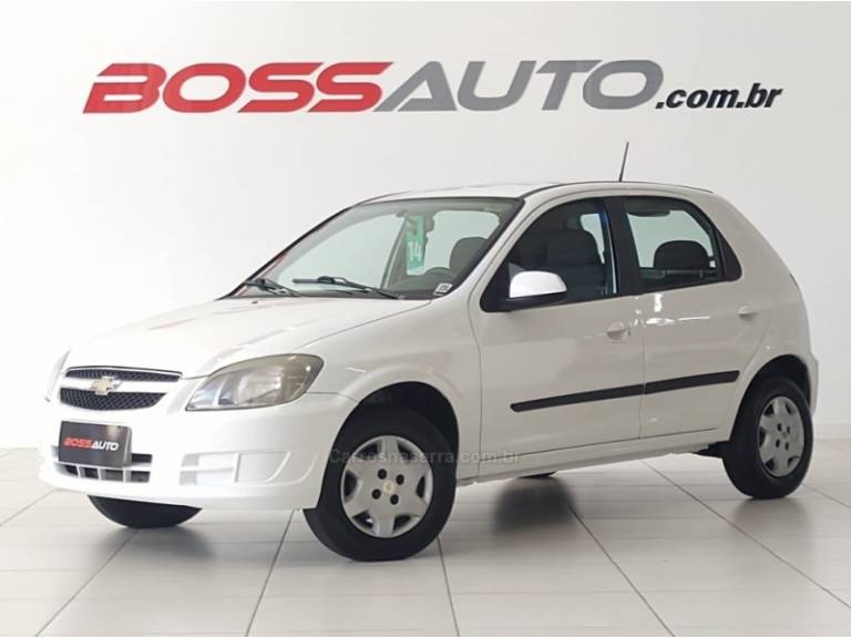 CHEVROLET - CELTA - 2014/2014 - Branca - R$ 33.900,00