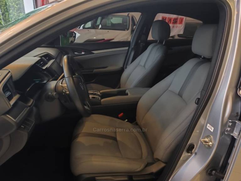 HONDA - CIVIC - 2019/2019 - Prata - R$ 113.900,00