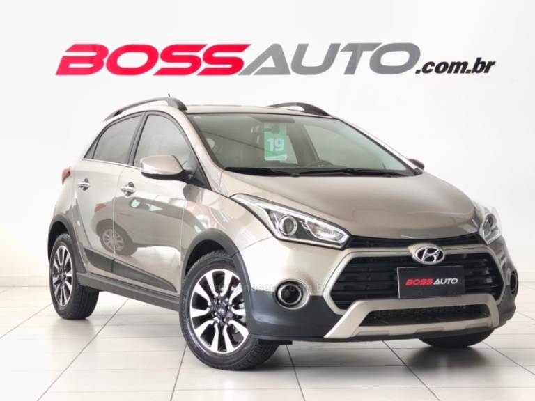 HYUNDAI - HB20X - 2018/2019 - Prata - R$ 78.900,00