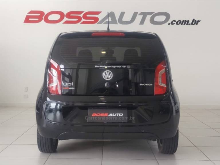 VOLKSWAGEN - UP - 2014/2015 - Preta - R$ 40.900,00