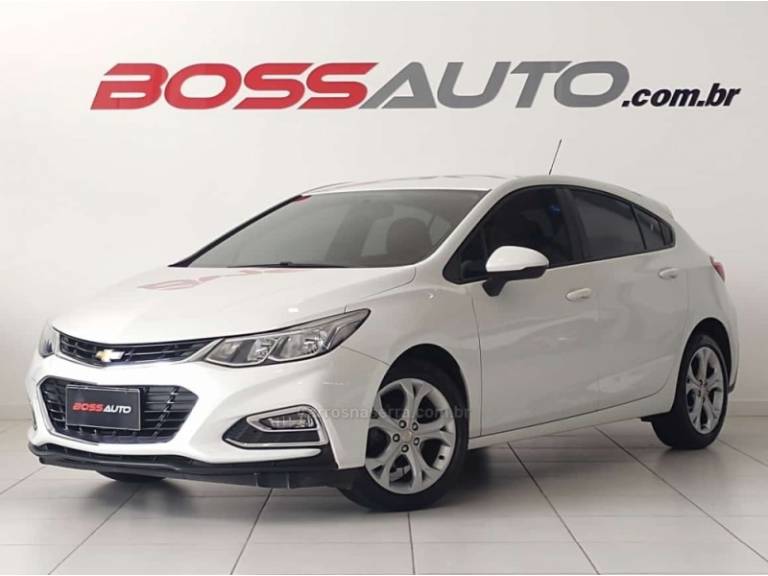 CHEVROLET - CRUZE - 2018/2018 - Branca - R$ 84.900,00