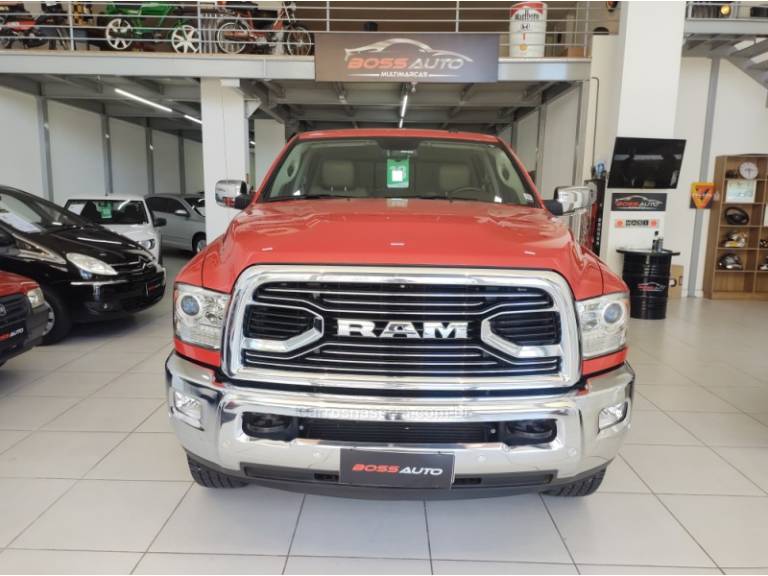 RAM - 2500 LARAMIE - 2018/2018 - Vermelha - R$ 295.000,00