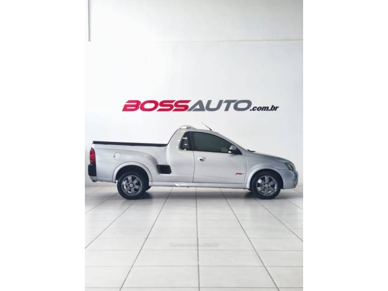 CHEVROLET - MONTANA - 2010/2010 - Prata - R$ 43.900,00
