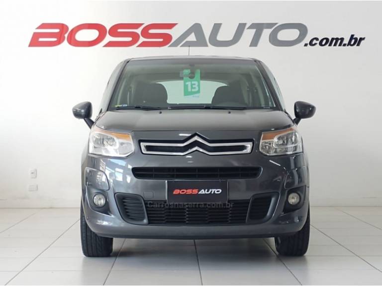 CITROËN - C3 PICASSO - 2012/2013 - Cinza - R$ 37.900,00