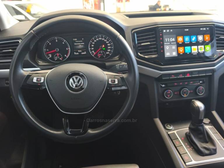 VOLKSWAGEN - AMAROK - 2023/2023 - Branca - R$ 209.900,00