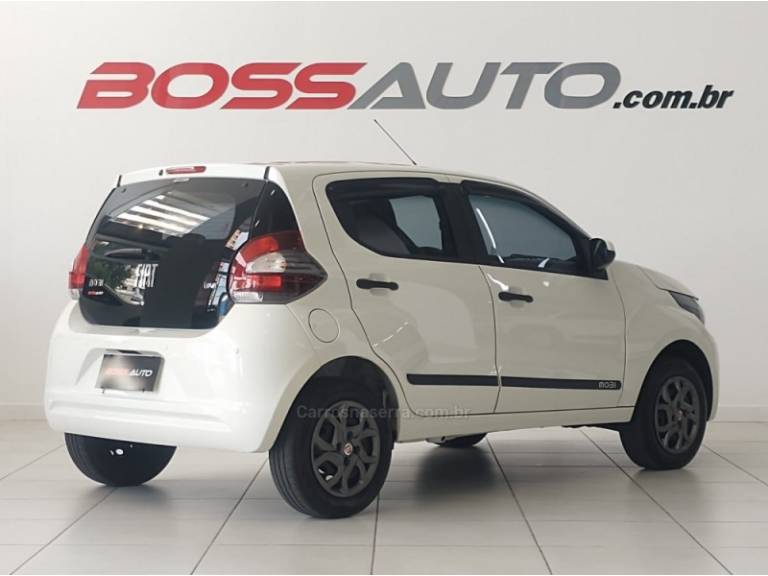 FIAT - MOBI - 2019/2020 - Branca - R$ 49.900,00