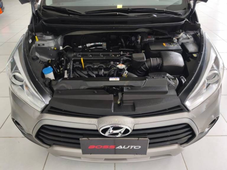 HYUNDAI - HB20X - 2018/2019 - Prata - R$ 78.900,00