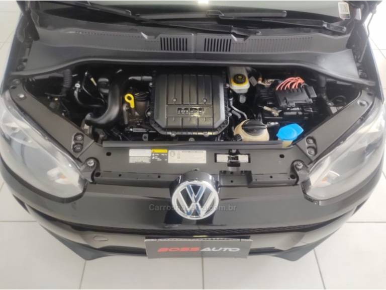 VOLKSWAGEN - UP - 2014/2015 - Preta - R$ 40.900,00