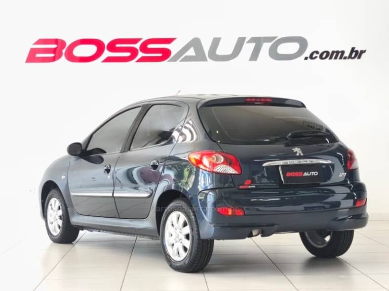 PEUGEOT - 207 - 2011/2012 - Azul - R$ 25.900,00