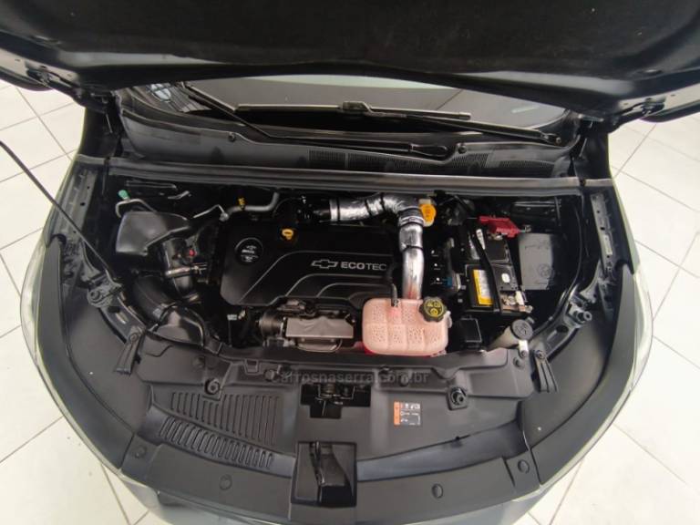 CHEVROLET - TRACKER - 2017/2018 - Cinza - R$ 88.700,00