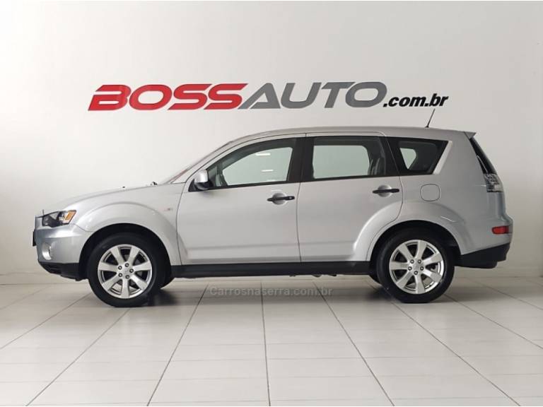 MITSUBISHI - OUTLANDER - 2009/2010 - Prata - R$ 53.900,00