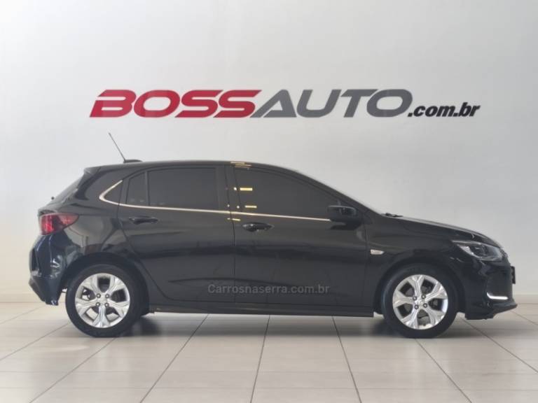 CHEVROLET - ONIX - 2020/2020 - Preta - R$ 71.900,00