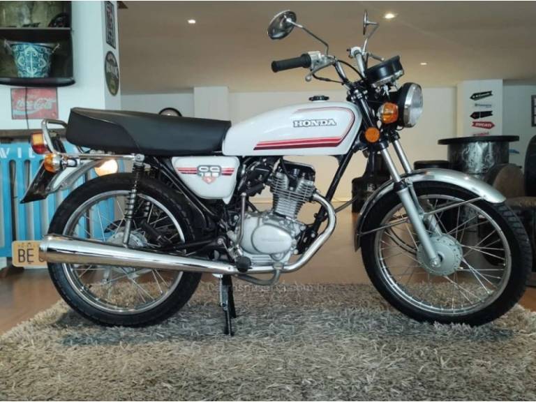 HONDA - CG 125 - 1982/1982 - Branca - R$ 22.000,00