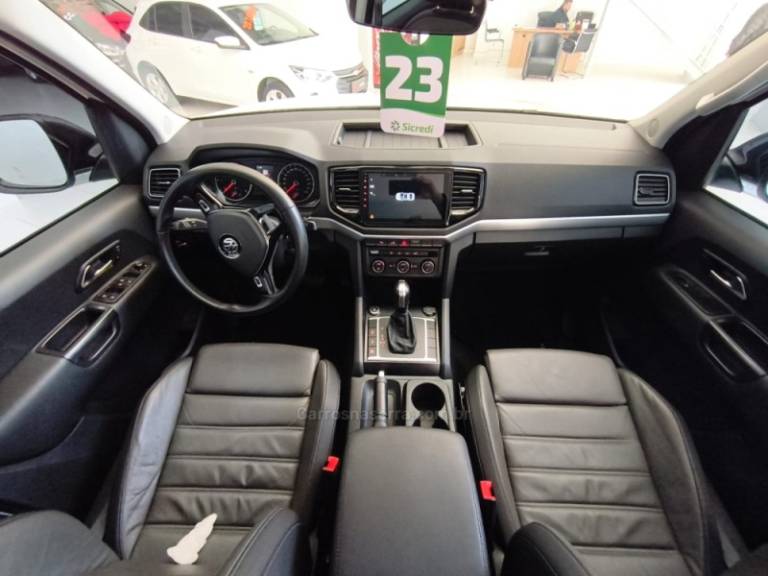 VOLKSWAGEN - AMAROK - 2023/2023 - Branca - R$ 209.900,00