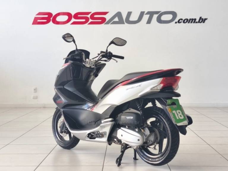 HONDA - PCX - 2017/2018 - Cinza - R$ 14.900,00
