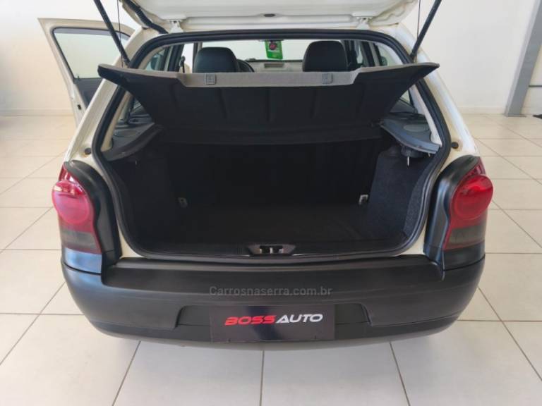 VOLKSWAGEN - GOL - 2009/2010 - Branca - R$ 27.900,00