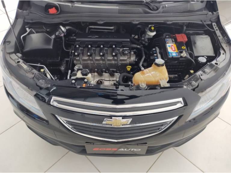 CHEVROLET - ONIX - 2016/2016 - Preta - R$ 56.900,00