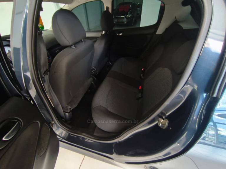PEUGEOT - 207 - 2011/2012 - Azul - R$ 25.900,00