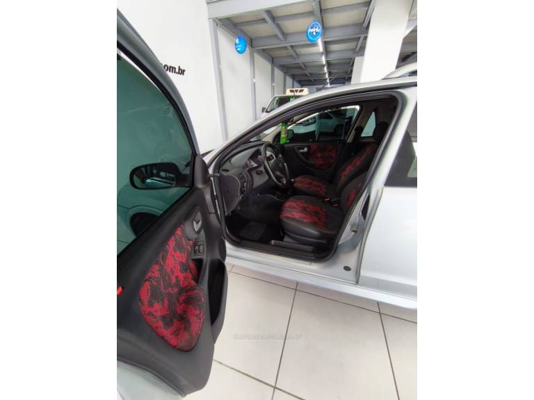 CHEVROLET - MONTANA - 2010/2010 - Prata - R$ 43.900,00